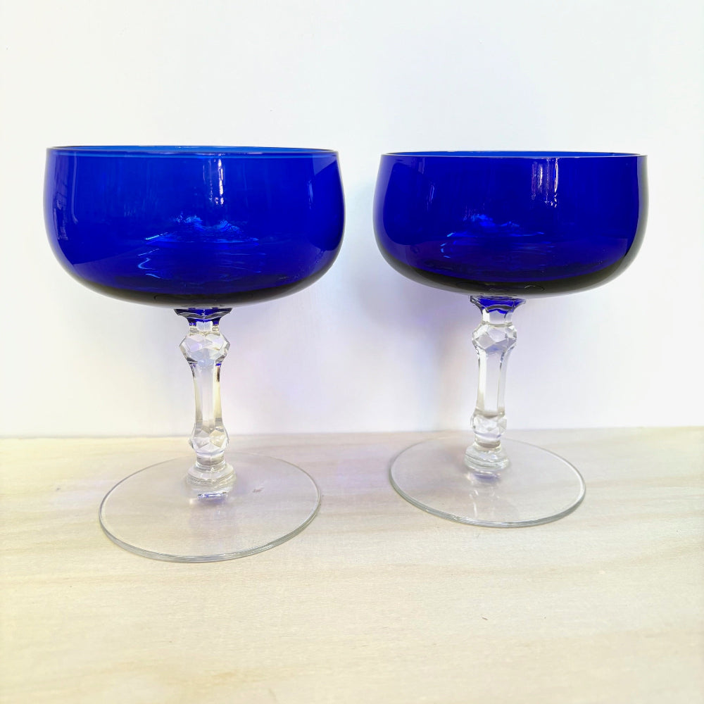 cobalt-blue-coupes-vintage