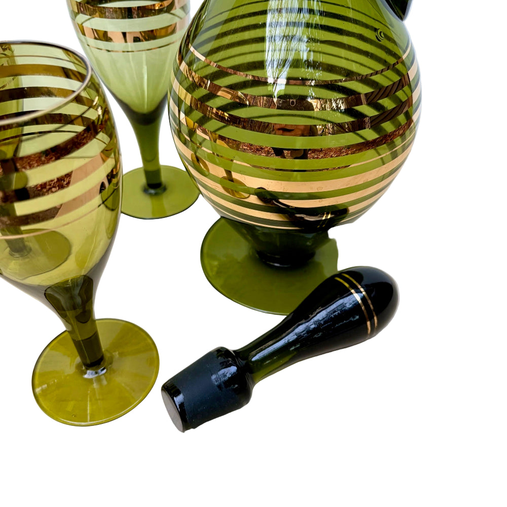 Vintage | Green and Gold Glassware Set