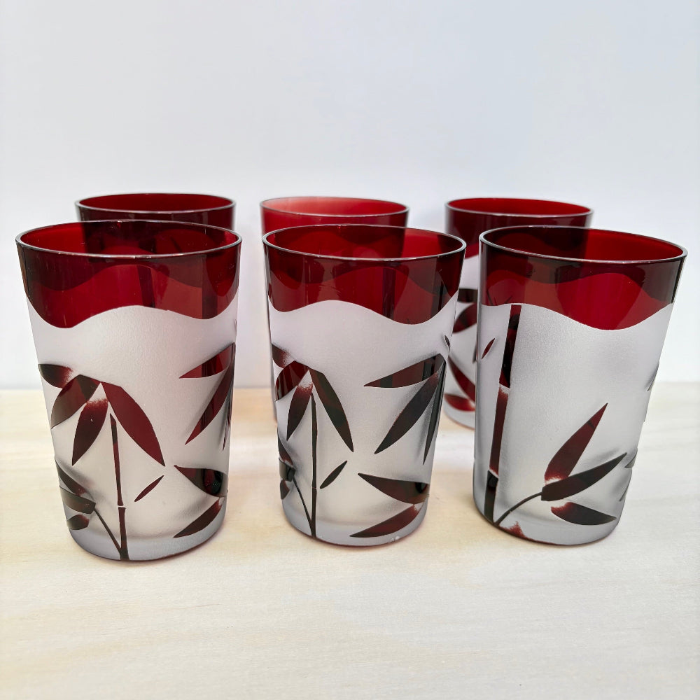 red-bamboo-tumblers-set-vintage