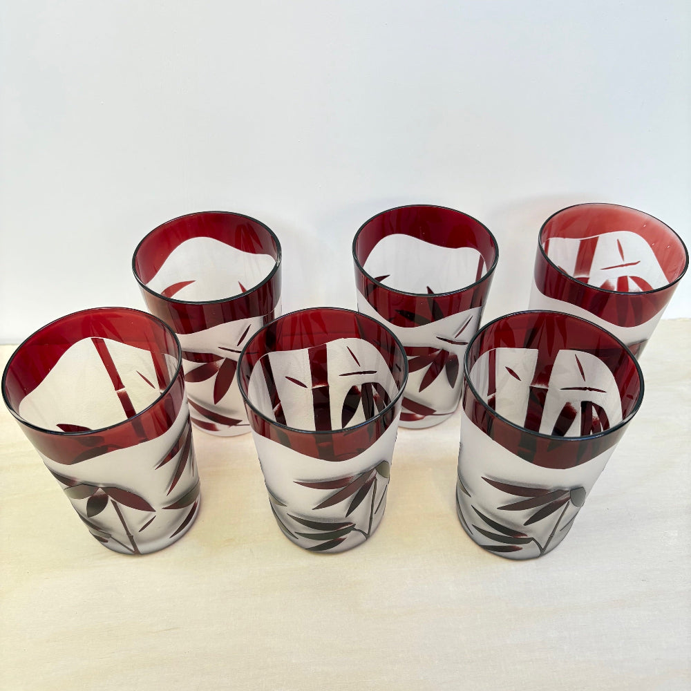 red-bamboo-tumblers-set-vintage
